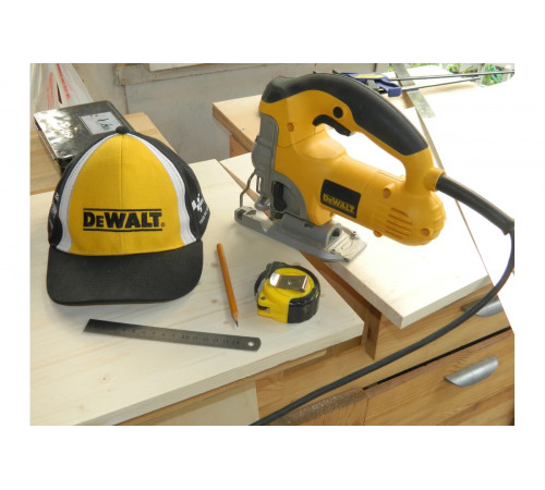 Лобзик DEWALT DW 331 K
