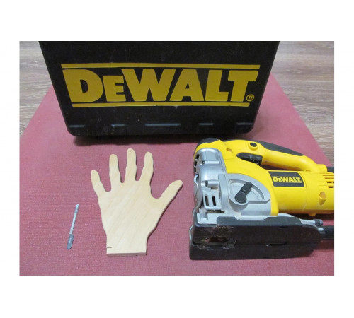 Лобзик DEWALT DW 331 K