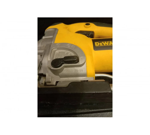 Лобзик DEWALT DW 331 K