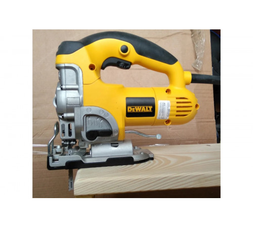 Лобзик DEWALT DW 331 K