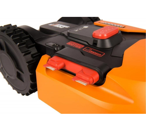 Роботизированная газонокосилка WORX 300 кв.м Landroid S WR130E