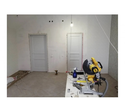 Торцовочная пила DEWALT 1600 Вт DWS713