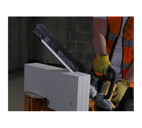 Аллигаторная пила DEWALT DWE 399