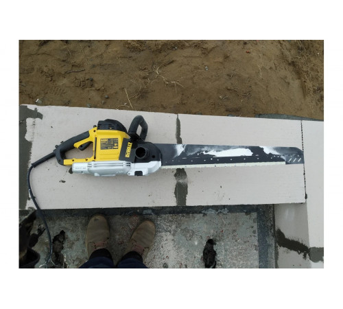 Аллигаторная пила DEWALT DWE 399