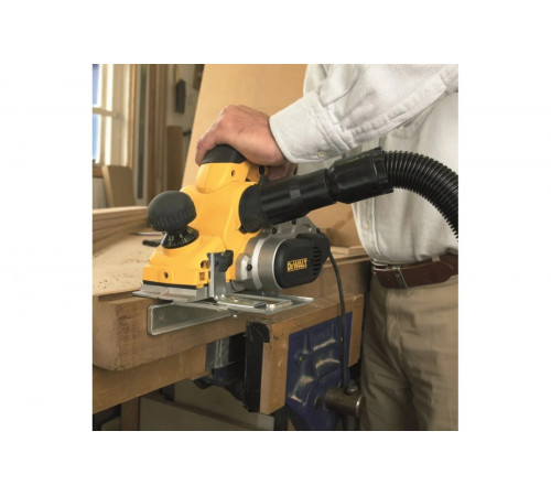 Рубанок DEWALT D 26500 K