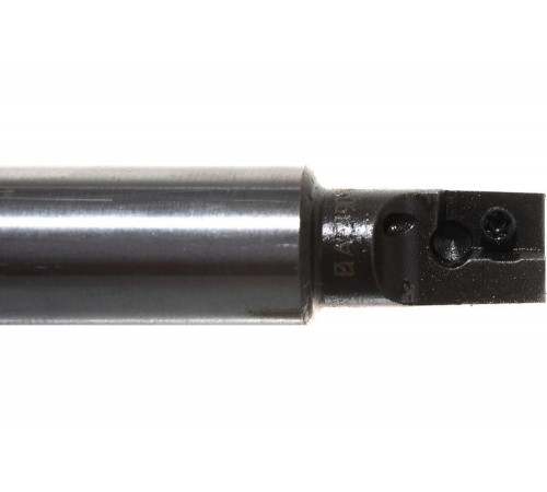 Фреза концевая AE390-R012.11.01.d16.C (12 мм; Z1; цилиндрический хвостовик 16 мм; СОЖ) с механическим креплением 4-гранная пластина APKT 11T3 Русский Инструмент ri.193.135 Фреза концевая AE390-R012.11.01.d16.C (12 мм; Z1; цилиндрический хвостовик 16 мм; СОЖ) с механическим креплением 4-гранная пластина APKT 11T3 Русский Инструмент ri.193.135