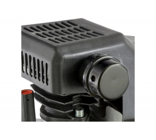 Компрессор DENZEL DK1800/50 Х-PRO (58068) Компрессор DENZEL DK1800/50 Х-PRO (58068)