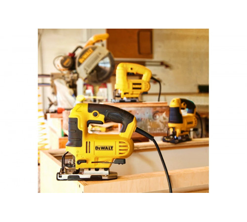Лобзик DEWALT DWE349-KS