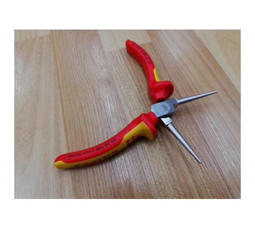 Диэлектрические круглогубцы KNIPEX KN-3036160