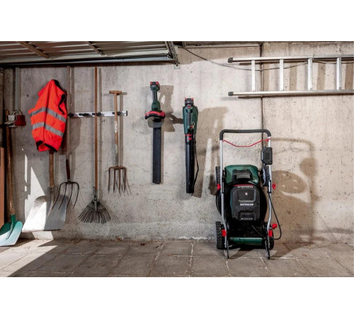 Аккумуляторная газонокосилка Metabo RM 36-18 LTX BL 46 2x 5.2 Ач ASC 55 T0524 Аккумуляторная газонокосилка Metabo RM 36-18 LTX BL 46 2x 5.2 Ач ASC 55 T0524