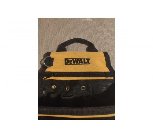 Универсальная поясная сумка DEWALT DWST1-75551