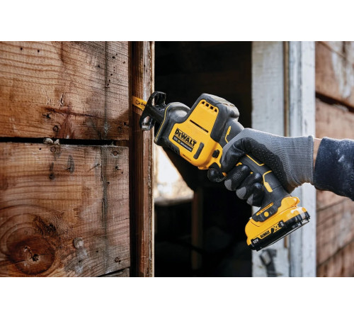 Аккумуляторная сабельная пила Dewalt 12 В, 2800 ход/мин, без АКБ и ЗУ, в кейсе TSTAK, DCS312NT DCS312NT-XJ