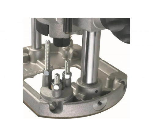 Фрезер DEWALT DW 615