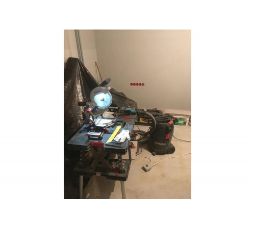 Торцовочная пила Metabo KS 216 M Lasercut
