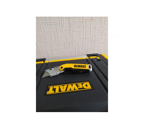 Универсальный нож DEWALT С фиксированным лезвием, складной DWHT10429-0