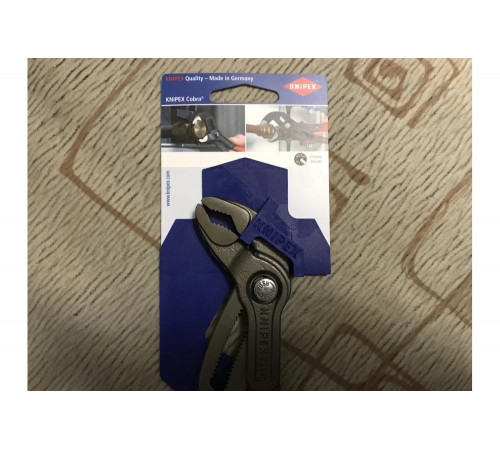 Универсальные переставные клещи KNIPEX КОБРА KN-8701250SB Универсальные переставные клещи KNIPEX КОБРА KN-8701250SB