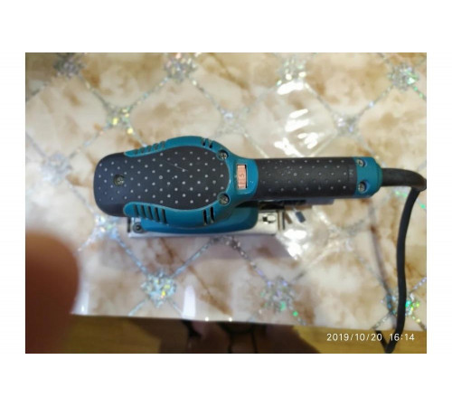 Вибрационная шлифмашина Makita BO3711