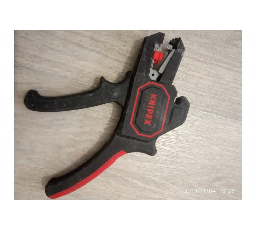 Инструмент для снятия изоляции KNIPEX KN-1262180 Инструмент для снятия изоляции KNIPEX KN-1262180