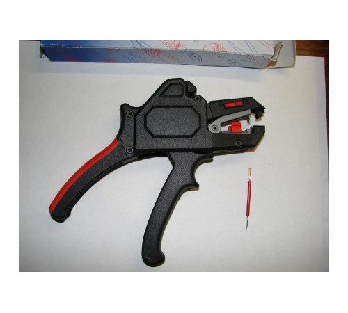 Инструмент для снятия изоляции KNIPEX KN-1262180 Инструмент для снятия изоляции KNIPEX KN-1262180
