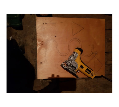 Лобзик DEWALT DW 333 K