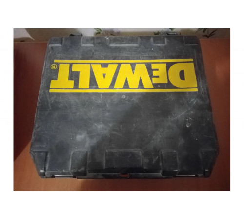 Лобзик DEWALT DW 333 K