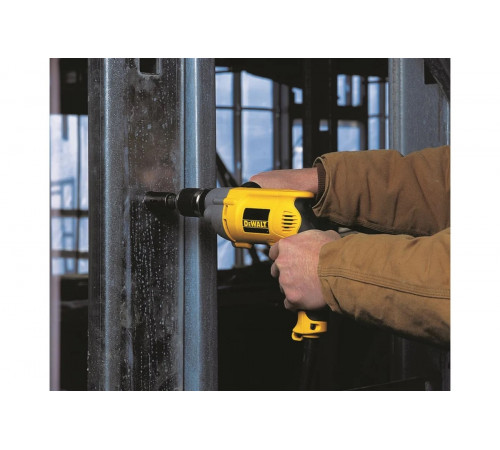 Безударная дрель DEWALT DW 236 I