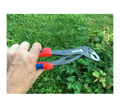 Универсальные переставные клещи KNIPEX КОБРА KN-8702300 Универсальные переставные клещи KNIPEX КОБРА KN-8702300