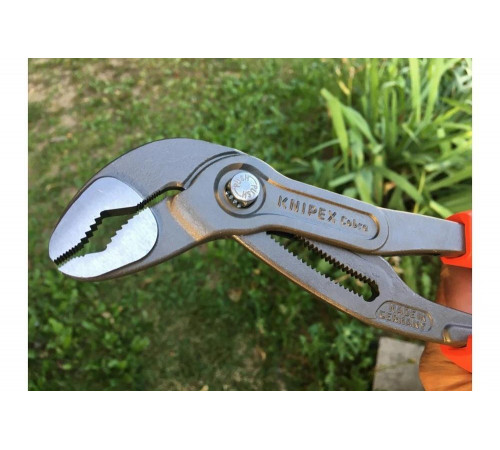 Универсальные переставные клещи KNIPEX КОБРА KN-8702300 Универсальные переставные клещи KNIPEX КОБРА KN-8702300