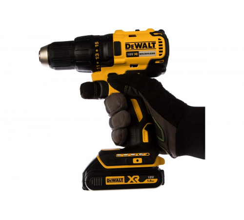 Бесщеточная дрель-шуруповерт DEWALT DCD777S2TC