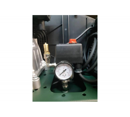 Компрессор поршневой METABO MEGA 350-100 W (601538000) Компрессор поршневой METABO MEGA 350-100 W (601538000)