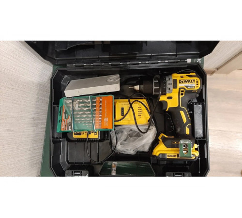 Аккумуляторная дрель-шуруповерт DEWALT DCD 791 D2
