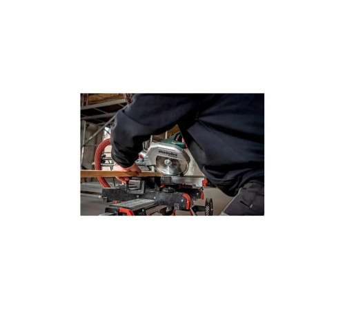 Торцовочная пила Metabo KGS 254 M 1800 Вт + пильный диск 613254000 Торцовочная пила Metabo KGS 254 M 1800 Вт + пильный диск 613254000
