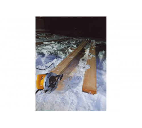 Дисковая пила DEWALT DWE 560 B