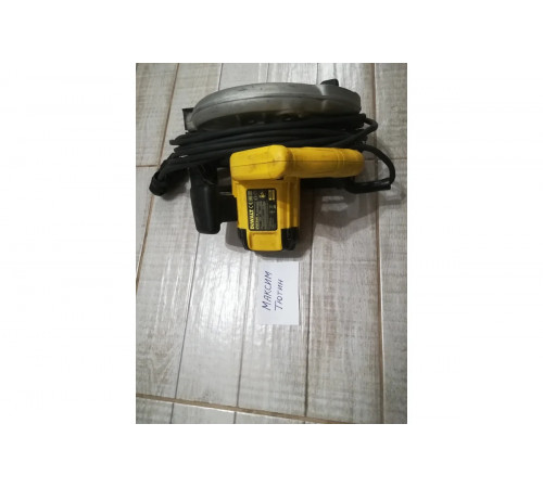 Дисковая пила DEWALT DWE 560 B