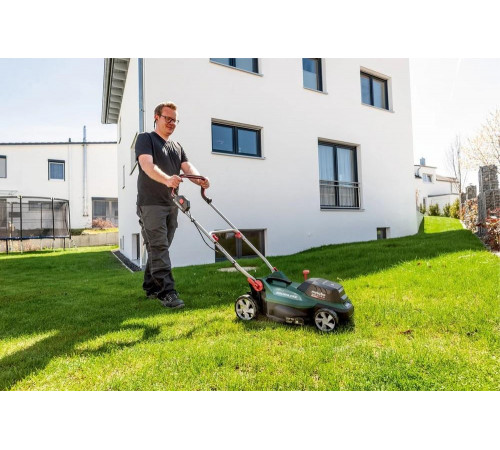 Аккумуляторная газонокосилка Metabo RM 36-18 LTX BL 36 без аккумулятора и зарядного устройства 601716850 T0525 Аккумуляторная газонокосилка Metabo RM 36-18 LTX BL 36 без аккумулятора и зарядного устройства 601716850 T0525