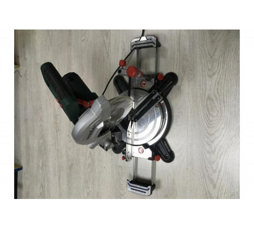 Пила торцовочная METABO KS 216 M (619216000)