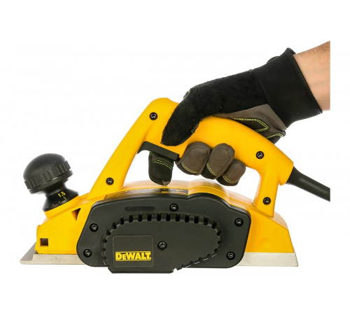 Рубанок DEWALT DW 677