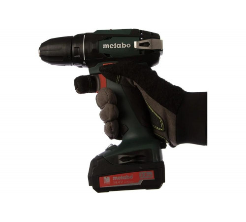 Аккумуляторная дрель Metabo BS 14.4 с набором оснастки 602206880 Аккумуляторная дрель Metabo BS 14.4 с набором оснастки 602206880