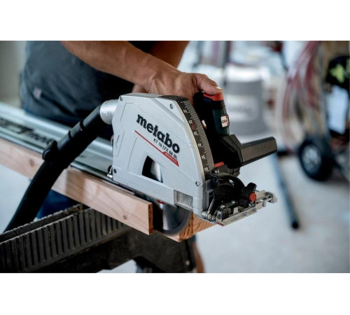 Аккумуляторная погружная пила Metabo KT 18 LTX 66 BL 601866840 Аккумуляторная погружная пила Metabo KT 18 LTX 66 BL 601866840