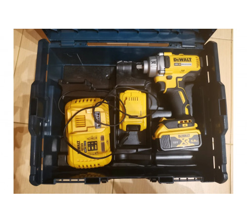 Гайковерт DEWALT DCF894N