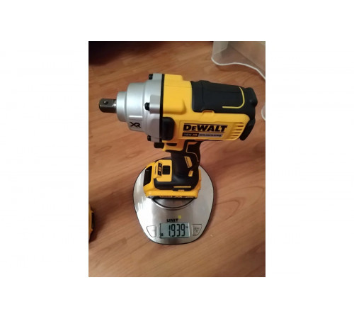 Гайковерт DEWALT DCF894N