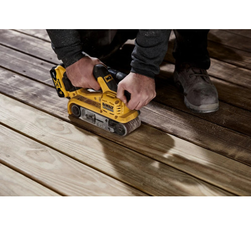 Аккумуляторная ленточная шлифмашина Dewalt DCW220N, 18 В, 320 м/мин, без АКБ и ЗУ DCW220N-XJ