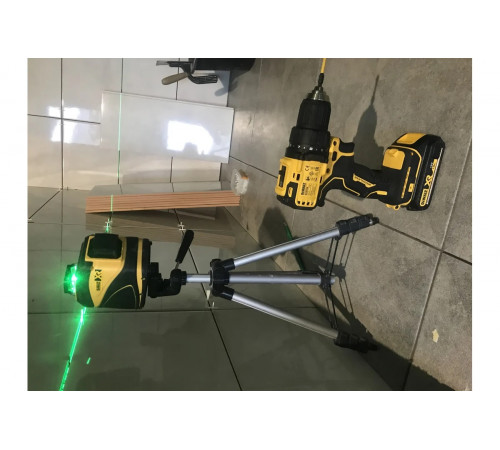 Компактная дрель-шуруповерт DEWALT 18В DCD708S2T