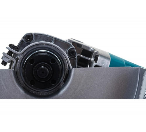 Угловая шлифмашина Makita 9069 SF Угловая шлифмашина Makita 9069 SF