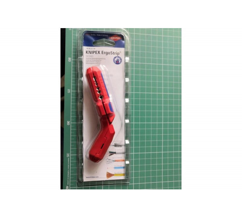 Инструмент для снятия изоляции KNIPEX KN-169501SB Инструмент для снятия изоляции KNIPEX KN-169501SB