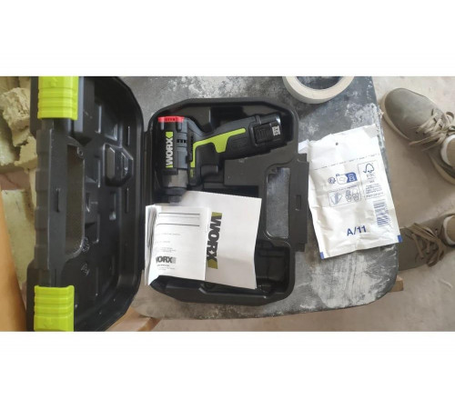 Аккумуляторный ударный бесщеточный винтоверт WORX Professional 12В, 140Нм, 2x2Ач WU132