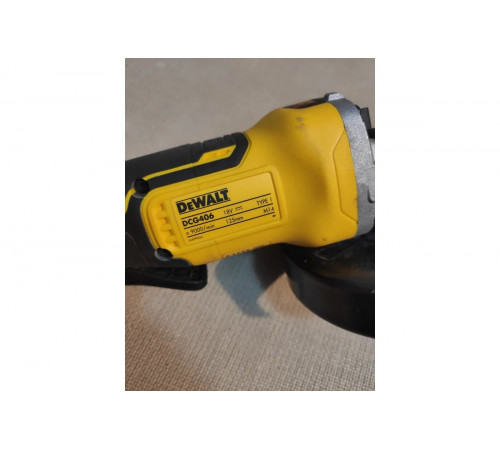 Бесщеточная угловая шлифмашина DEWALT 18 В XR DCG406N