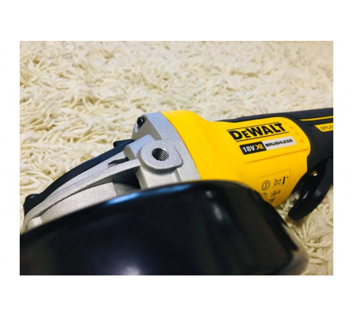 Бесщеточная угловая шлифмашина DEWALT 18 В XR DCG406N