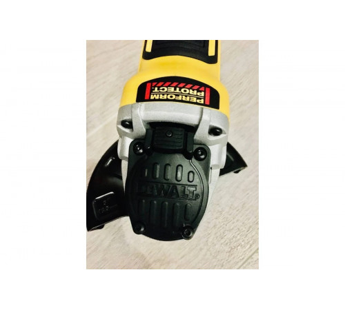 Бесщеточная угловая шлифмашина DEWALT 18 В XR DCG406N