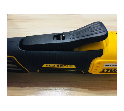 Бесщеточная угловая шлифмашина DEWALT 18 В XR DCG406N